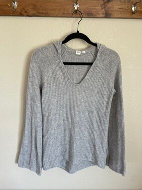 GAP Merino Wool Blend Gray Ribbed Knit Bell Sleeve V-Neck Hoodie Sweater XS